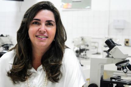 Professora da Unoeste compõe banca de doutorado na USP