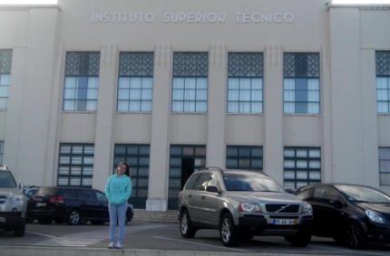 Intercambiária pelo Santander aconselha vivência no exterior