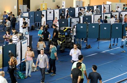Alunos da Fipp apresentam trabalhos em evento internacional