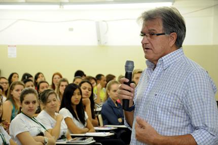 Ambiental e Arquitetura iniciam jornadas com palestra única