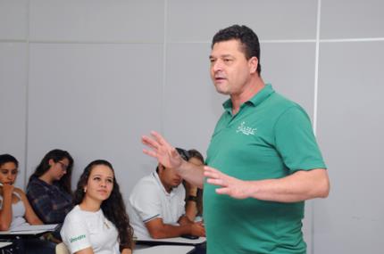 Dia do Zootecnista é comemorado na Unoeste