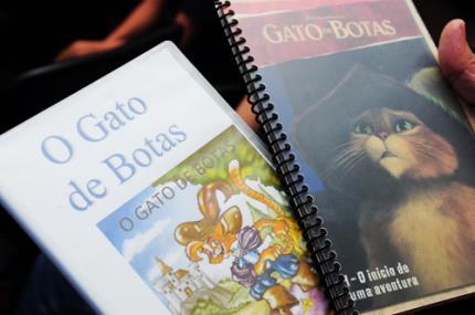 Fipp realiza doação de livros e mídias digitais