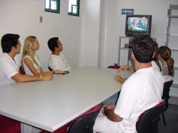 Acesso ao saber: Biblioteca democratiza conhecimento